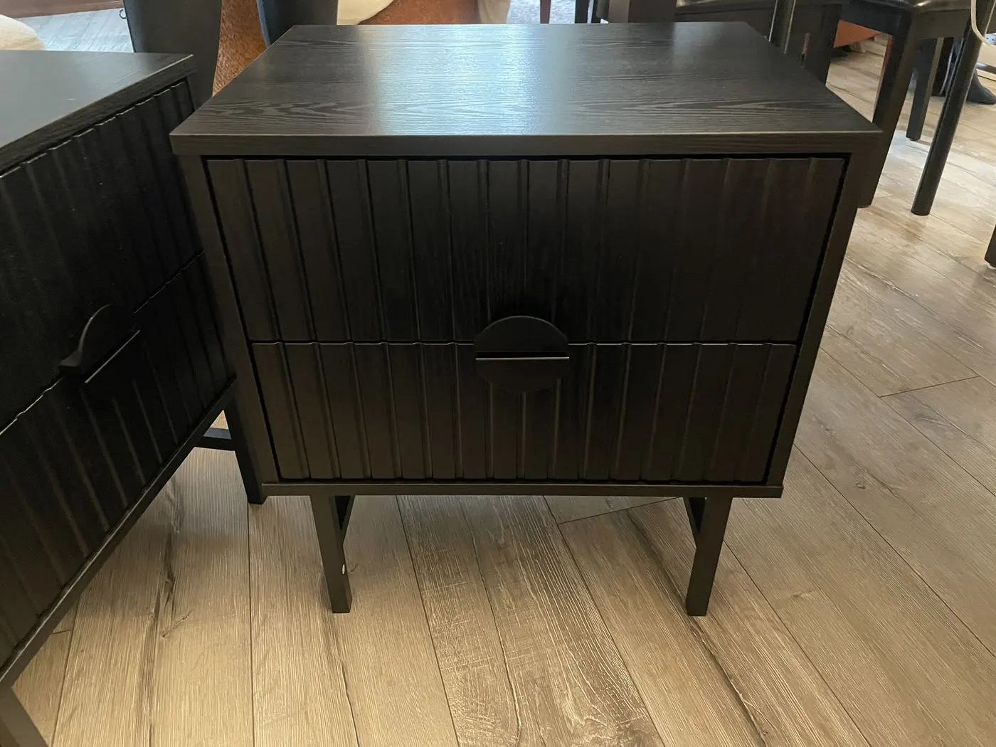 Lit ou table de chevet monté par Pierre (15/25)