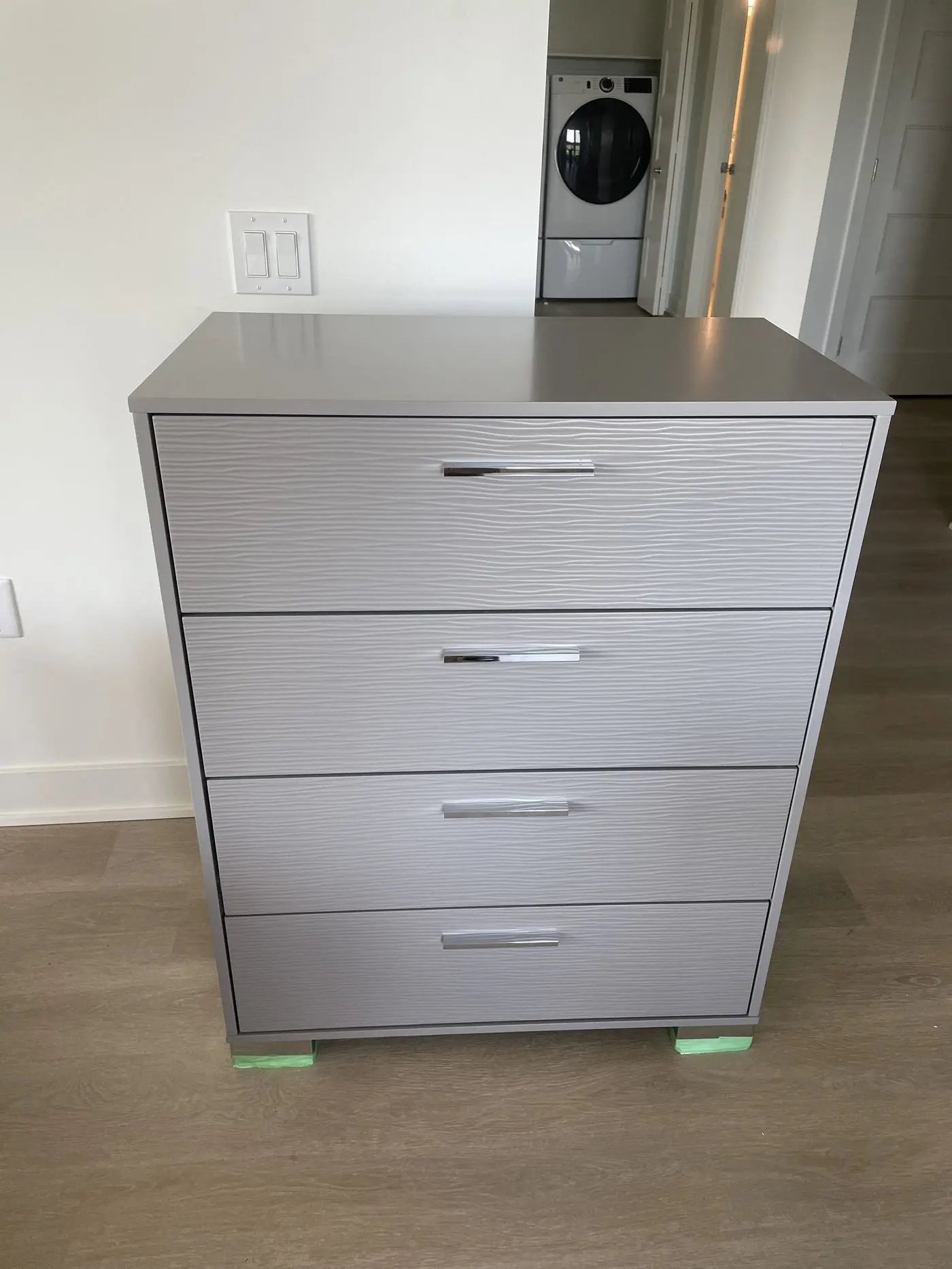 Commode ou coiffeuse montée par Pierre (7/14)