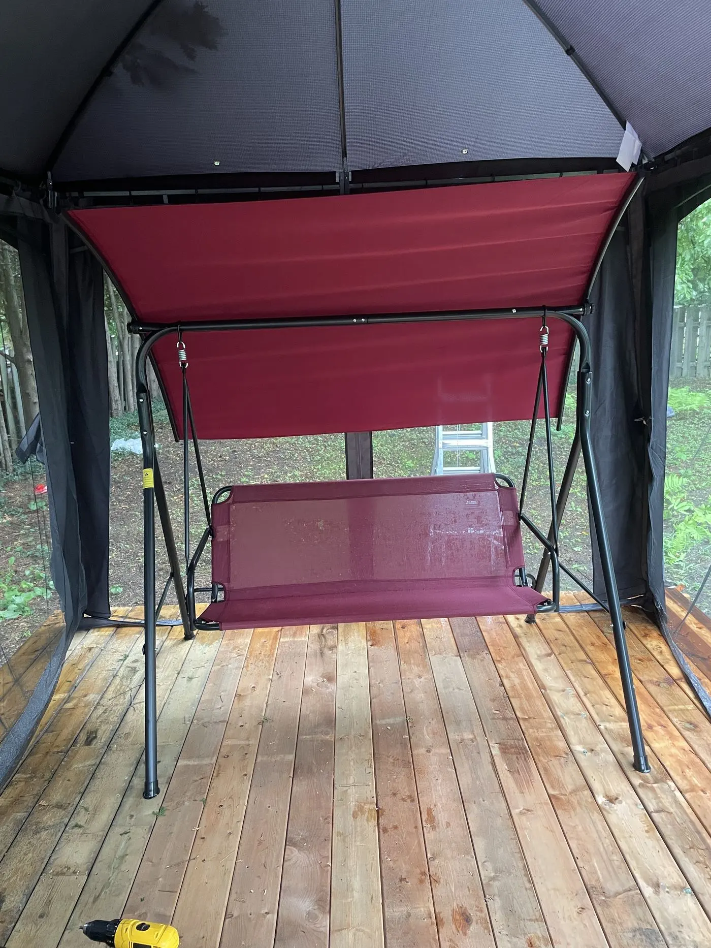 Mobilier extérieur monté par Pierre (6/8)
